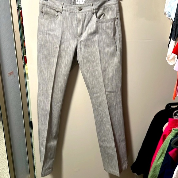 Dana Buchanan Two Piece Gray Jen Set - Picture 7 of 9